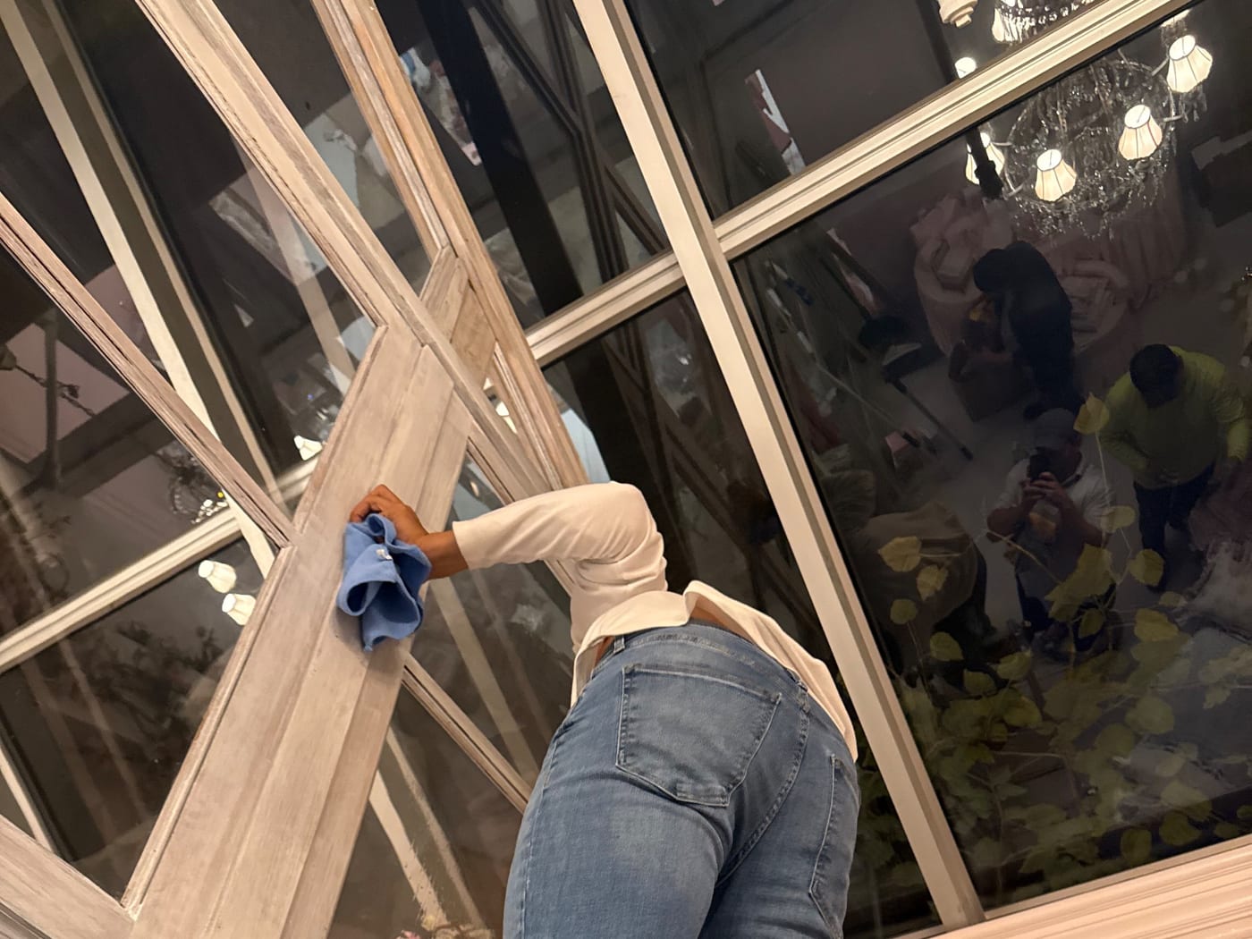 Glass detailed, streak-free by A1 Cleaning Solutions, Woodbury
