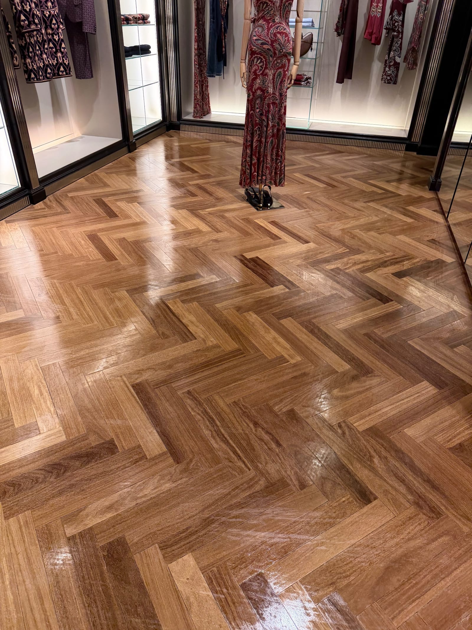 A gleaming, freshly cleaned luxury retail floor by A1 Cleaning Solutions in Manhattan